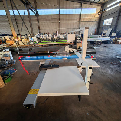 8000r/min Ταχύτητα βαθμολόγησης CNC-6132 Δύο λεπίδες έλκηθρο πίνακα πριονιστήρα για κατασκευές