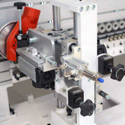 5kW Soft Forming Edge Banding Machine για την προ-τρίψιμο έπιπλα μελαμίνης και άλλα