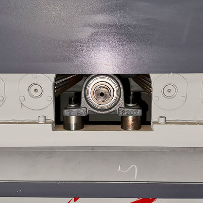 MJ141-0650 Οριζόντια αυτοματιστική μηχανή κοπής ξύλου Multi Rip Trimming Saw Machine For Sawmill