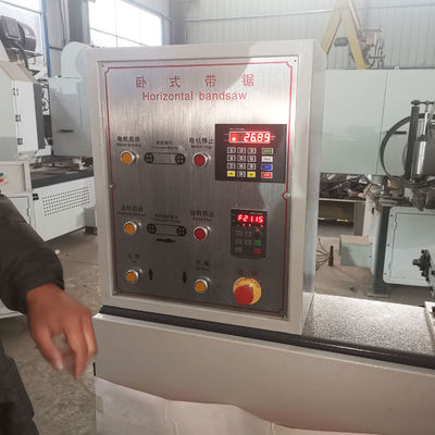 Οριζόντιο στυλ MD400/500/650/850 CNC αυτόματη γραμμωτήρα για ξυλοκομείο