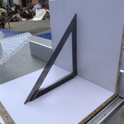 Μηχανή πριονιστικής πίνακας για την κοπή ξύλου συνθετικού ξύλου