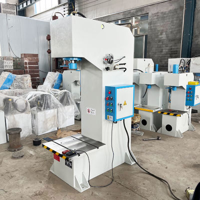 Επικαιροποιήσεις Y41-30T CNC Precision Small Vertical Hydraulic Press με ισχύ 4kW