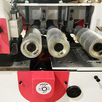 1050 mm πλάτος εργασίας Κεραυνός σκούπα χειριστή στρογγυλή ράβδος φρεναρίσματος για την παραγωγή ξύλινης ράβδου