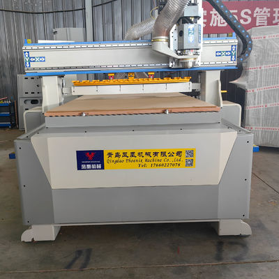 9KW Δύναμη σφινδάλου PK1325 ATC CNC δρομολογητής για τη διάτρηση και την κοπή των επίπλων από ξύλινο συνθετικό