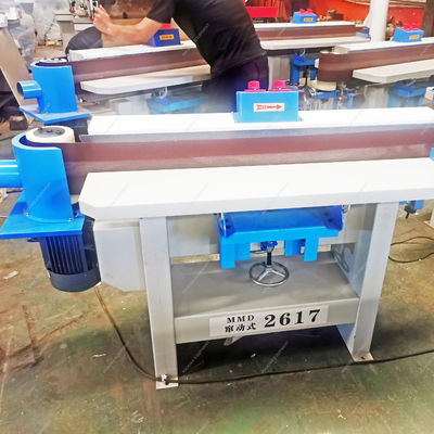 1200 mm πλάτος εργασίας Πολυλειτουργική μηχανή ψαλίδωσης στερεού ξύλου με μεταβλητή ταχύτητα