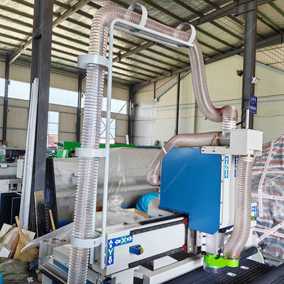 Δύναμη κινητήρα σφινδέλου 6kW 3000*2100*2000 CNC δρομολογητής για γραμμή παραγωγής ξύλου