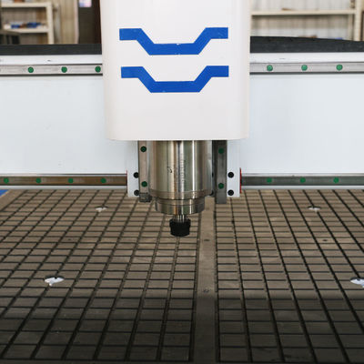 3200x1700x960mm Μονή σπείρα PM1325 3D CNC Router Machine για χαρακτική ξυλοκόπηση
