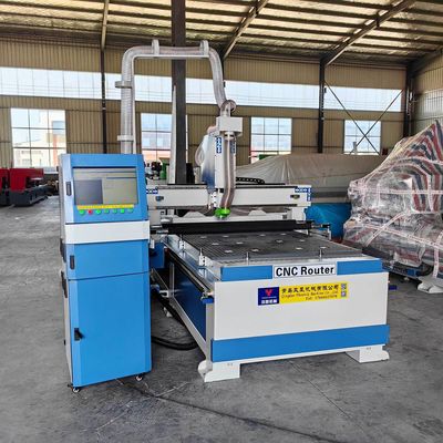Μηχανή υψηλής ακρίβειας CNC Router PK1325 3 άξονες ξυλοκόπησης για τη βιομηχανία ξυλείας