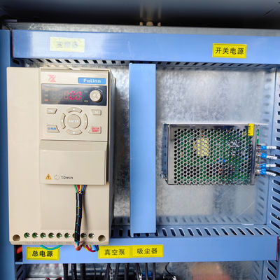 Εργασία ξυλείας ATC Cnc Router με Weihong σύστημα ελέγχου και 1300 × 2500 μεγέθους εργασίας τραπέζι