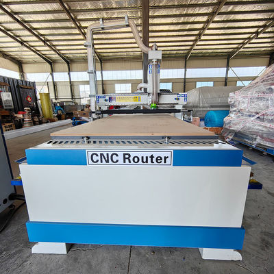 Εργασία ξυλείας ATC Cnc Router με Weihong σύστημα ελέγχου και 1300 × 2500 μεγέθους εργασίας τραπέζι