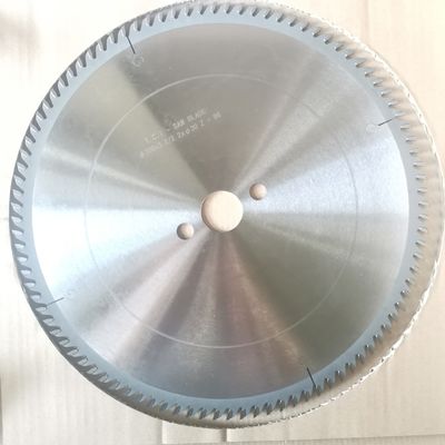 Tct Καρβιδικό υλικό κράμα ξυλουργική στρογγυλή πριονιστική λεπίδα για την κοπή στερεού ξύλου