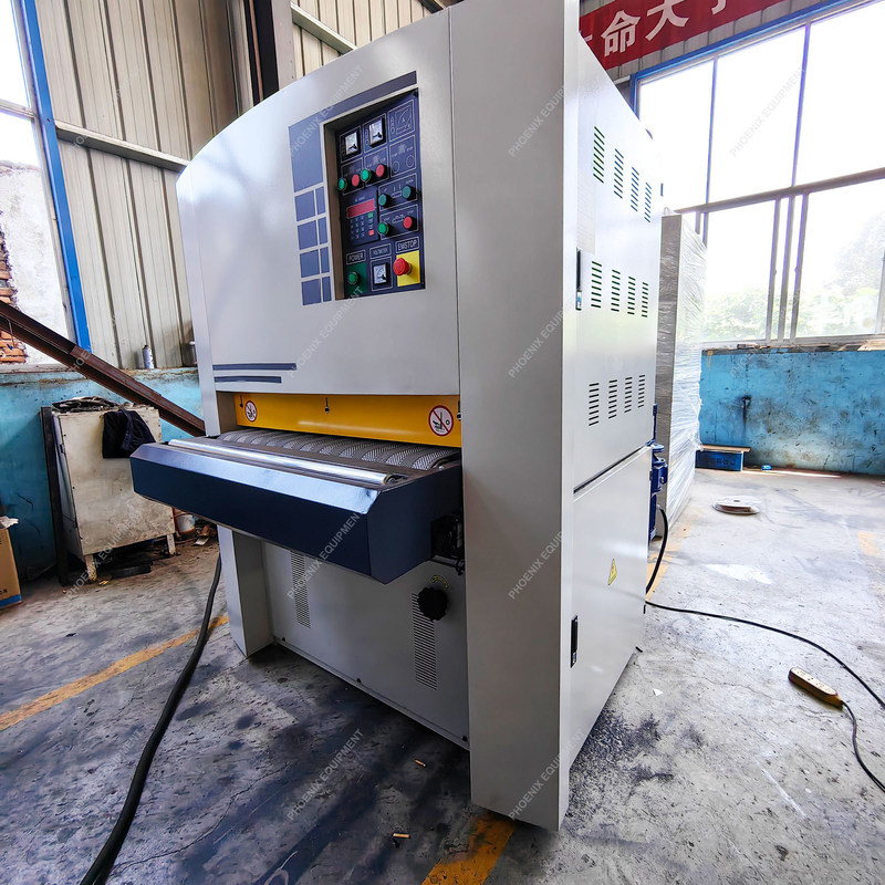 64kW Δύναμη R-R630 Σάντερ γυάλωσης ξύλινου δαπέδου με ευρεία ζώνη μεταγωγικού βούρτσας υψηλή