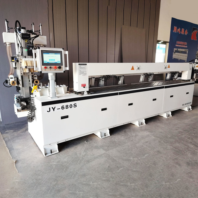 12kw αυτόματη μηχανή κλειδαριού πόρτας CNC για έπιπλα