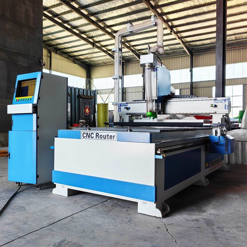 Μεγάλη ακρίβεια 4 άξονας 3 άξονας ξύλο CNC Router Machine για την κοπή χαρακτική γεωτρήσεις